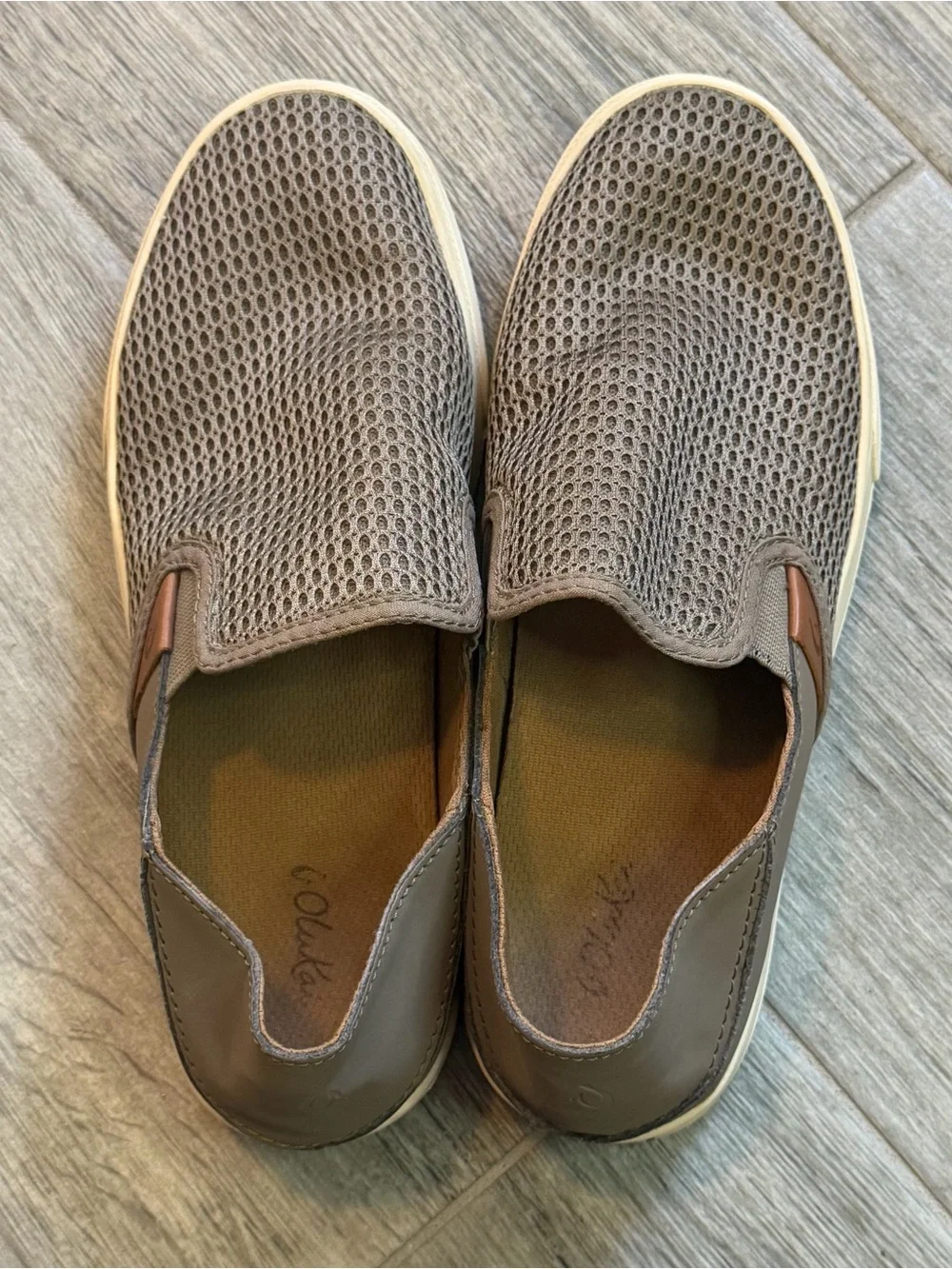 OluKai Pehuea Tan Mesh Slip On Shoes Women's Size 8 20271-1010 Coastal Beach